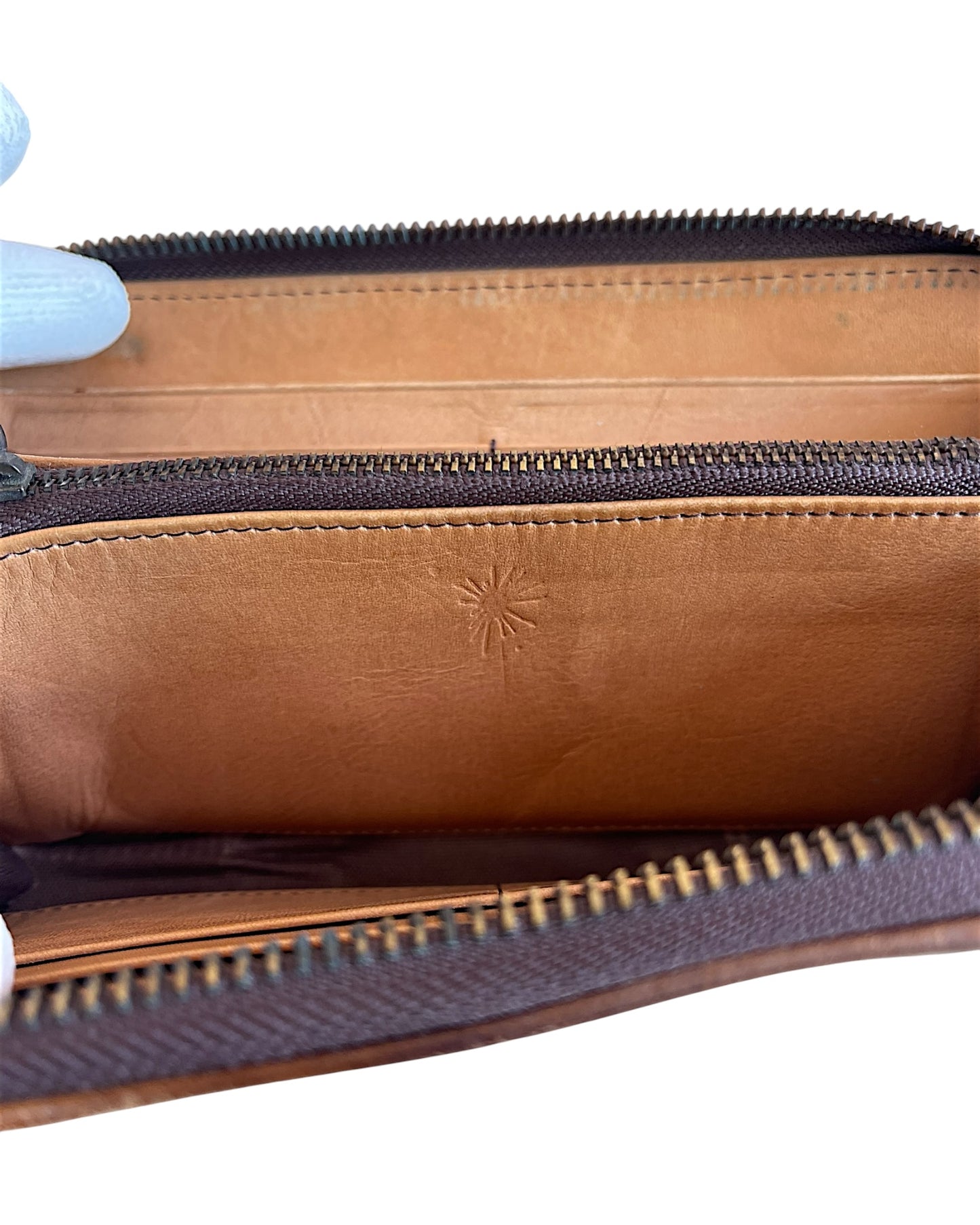 Mihara Yasuhiro 'Invisible 2' Embedded Buckle Leather Wallet