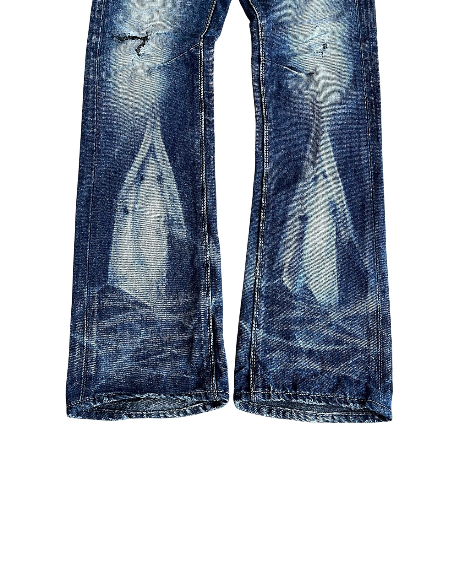 Gostar De Fuga Distressed Whisker Wash Denim Jeans