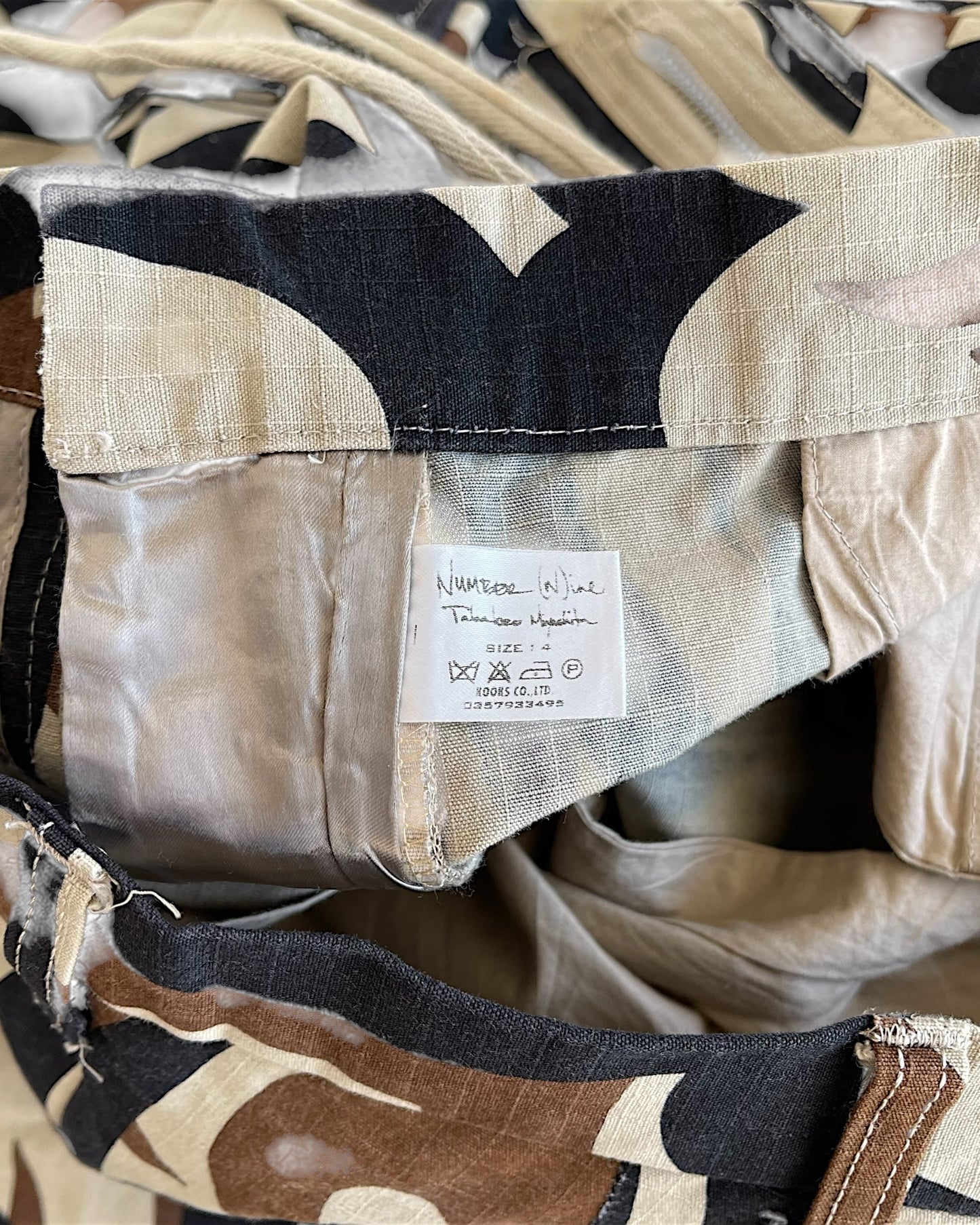 Number (N)ine AW04 'Give Peace A Chance' Heart Camo Cargo Bondage Pants